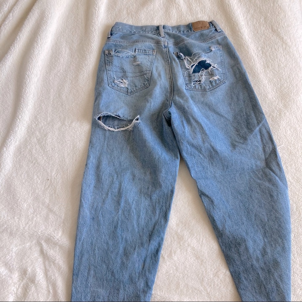 AEO Mom Ripped Jeans - Picture 3 of 6
